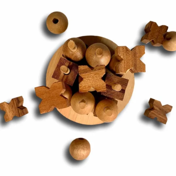 Tic-Tac-Toe - The Ultimate Wooden Strategy Game